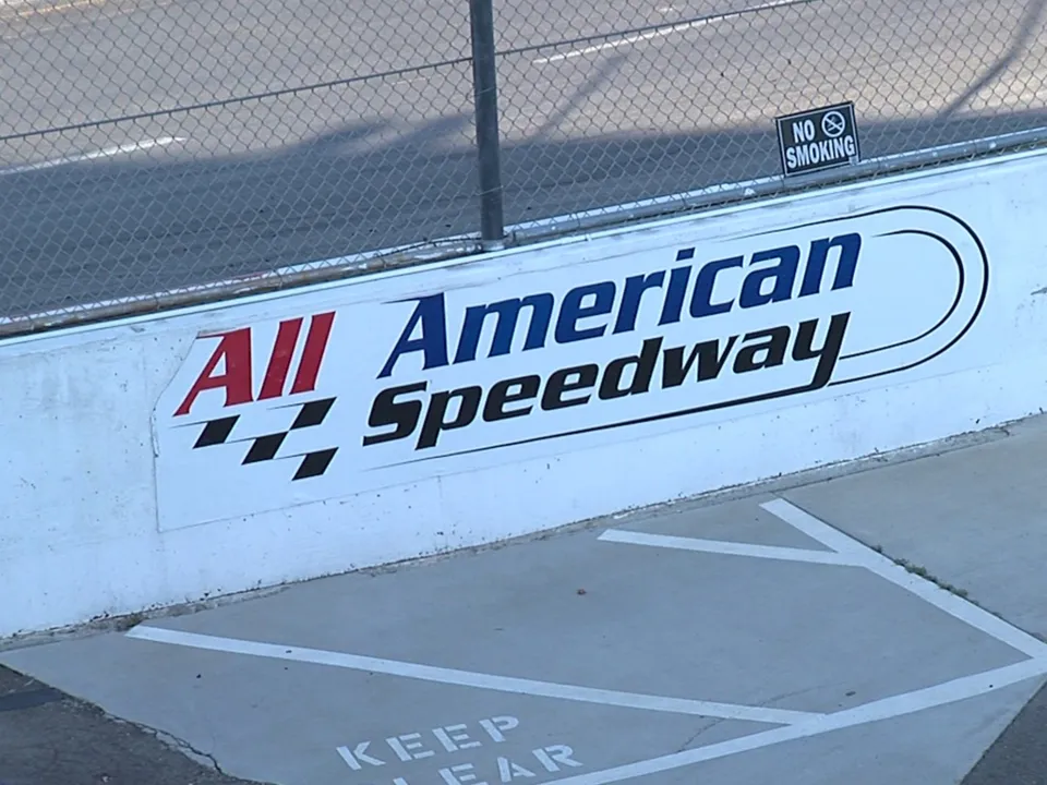 Backdrop artwork for American Speedway