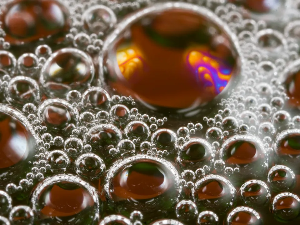 Backdrop artwork for Bubbles