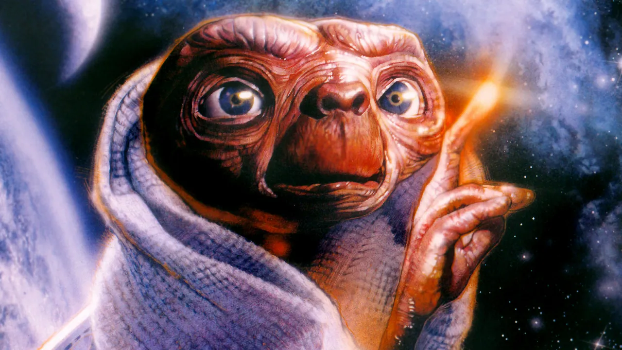 Backdrop artwork for E.T. the Extra-Terrestrial