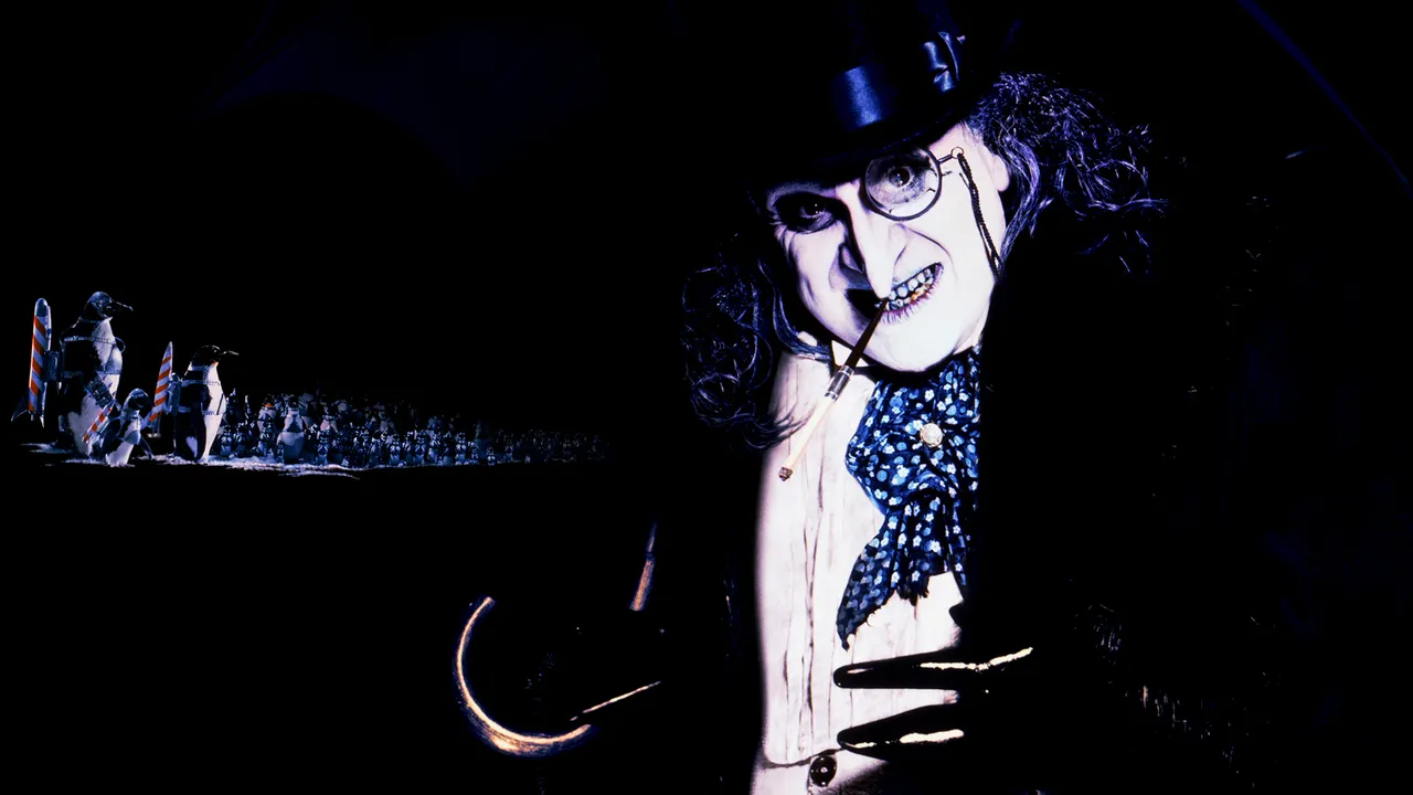 Backdrop artwork for Batman Returns