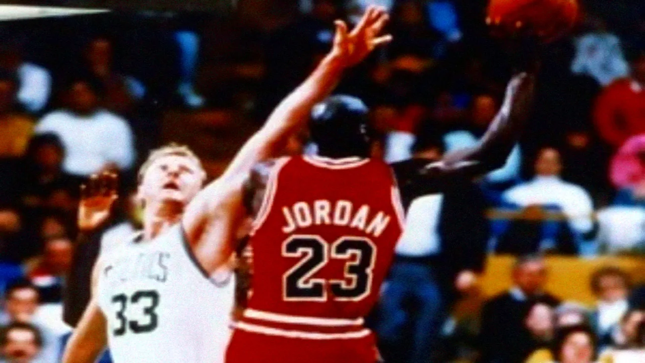 Backdrop artwork for Jordan vs. Bird