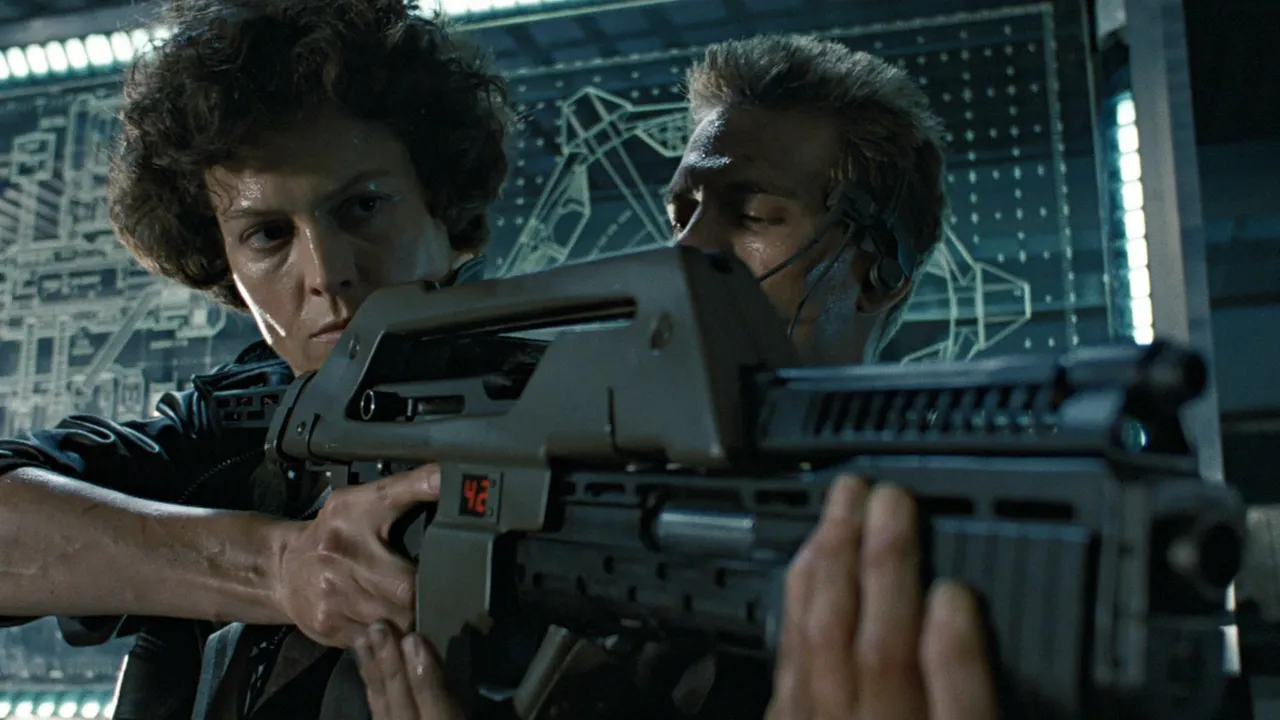 Backdrop artwork for Aliens: Alien 2