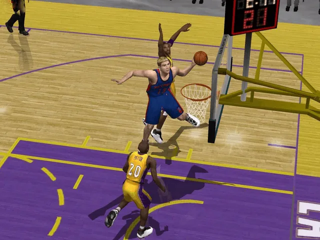 Backdrop artwork for NBA Inside Drive 2004