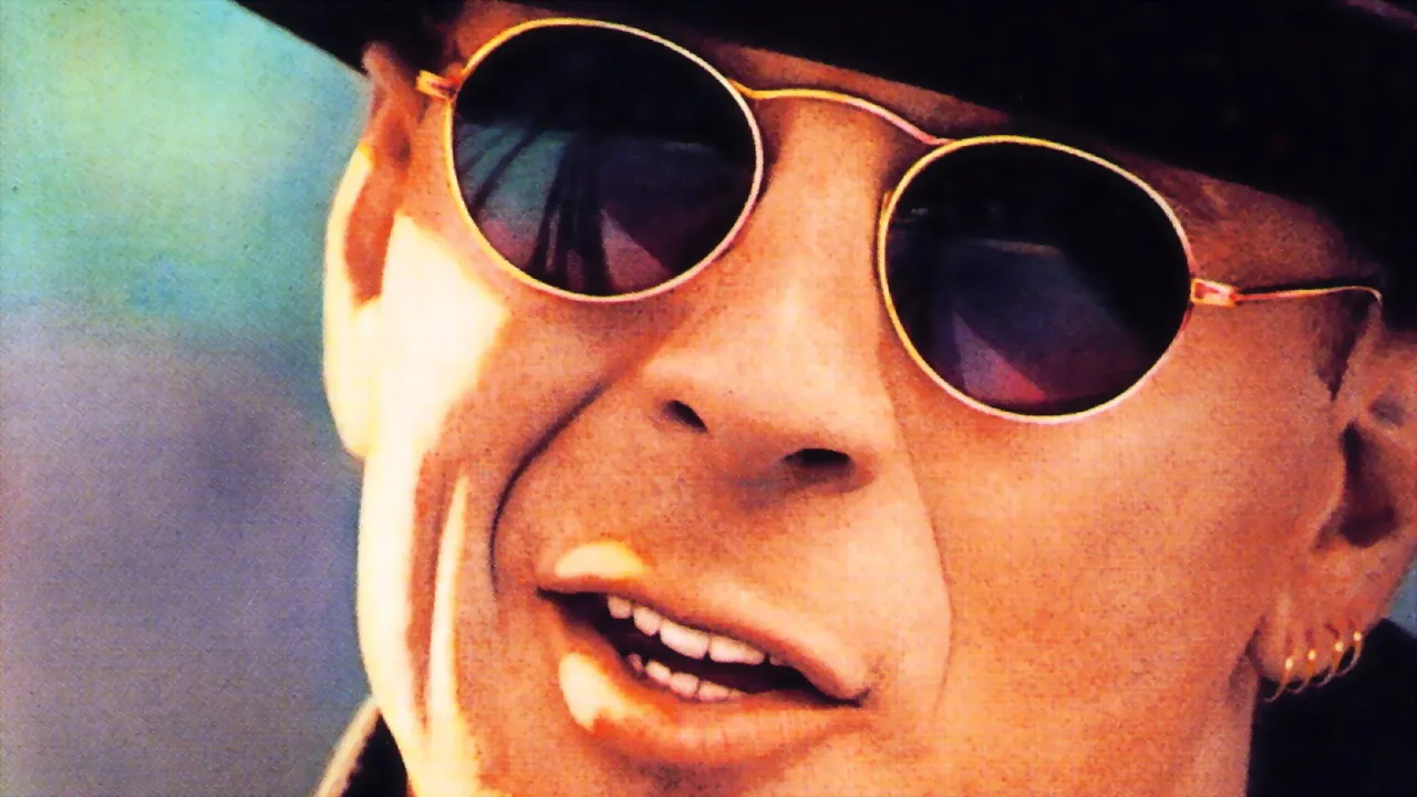 Backdrop artwork for Hudson Hawk