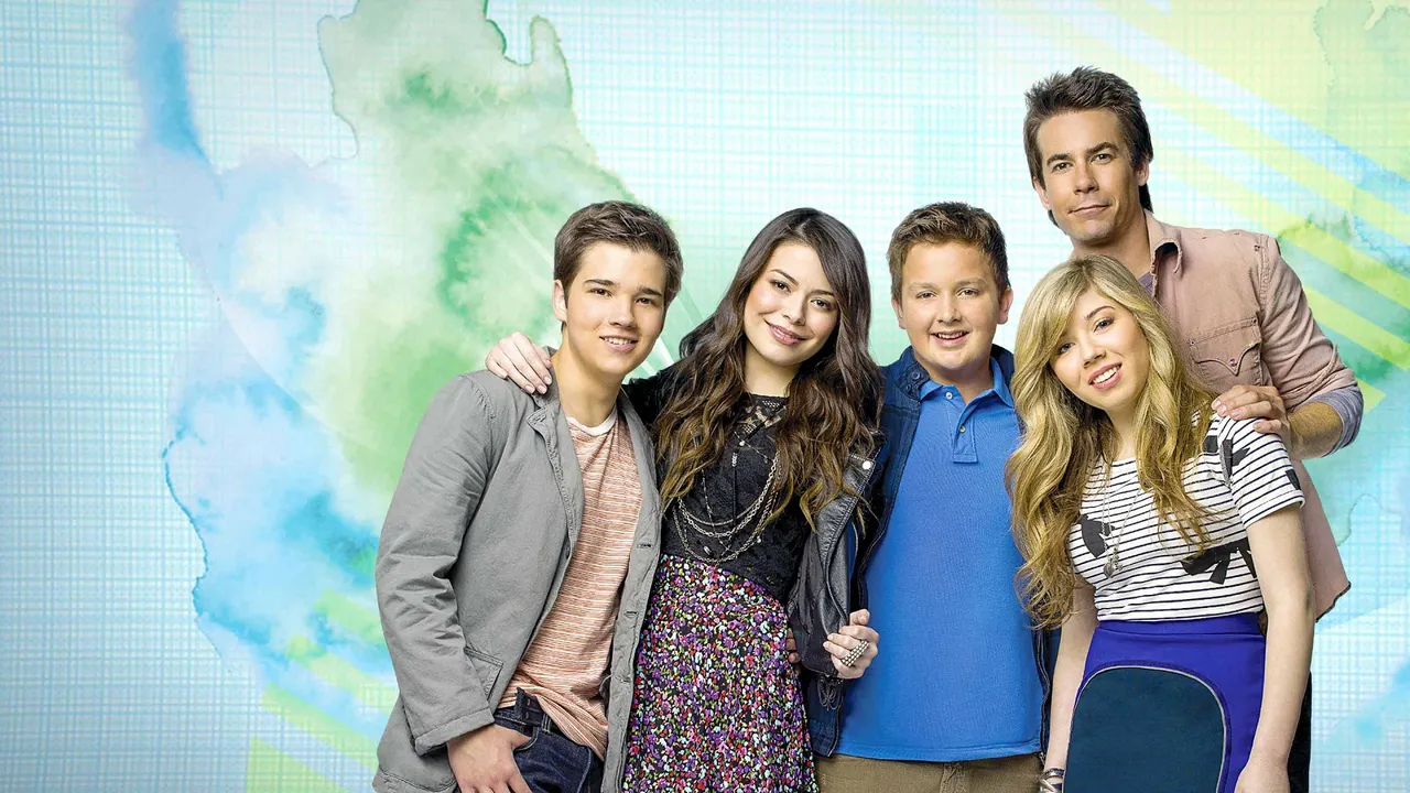 Backdrop artwork for iCarly 2: iJoin the Click!