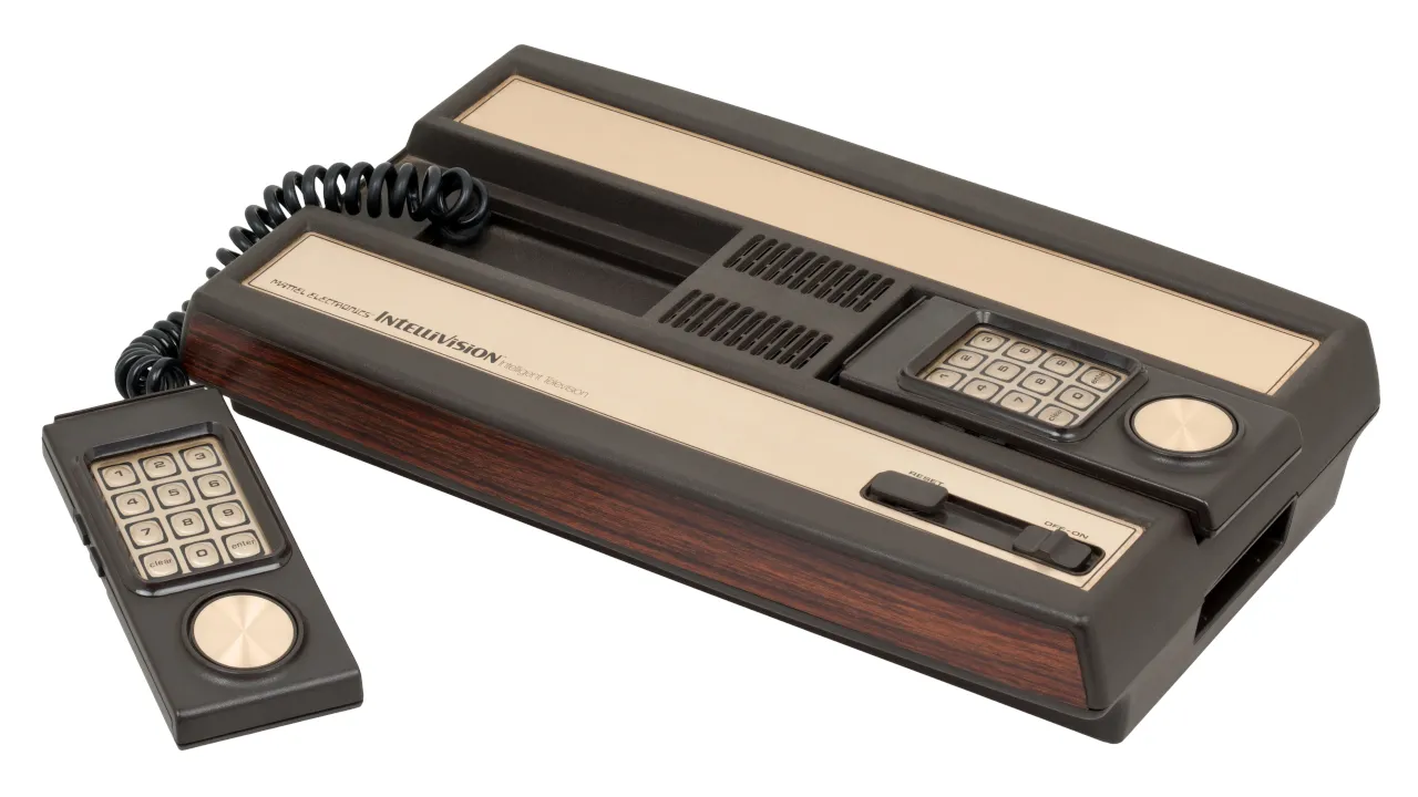 Backdrop artwork for Intellivision Lives!