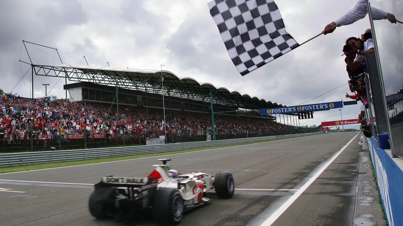 Backdrop artwork for Final Lap