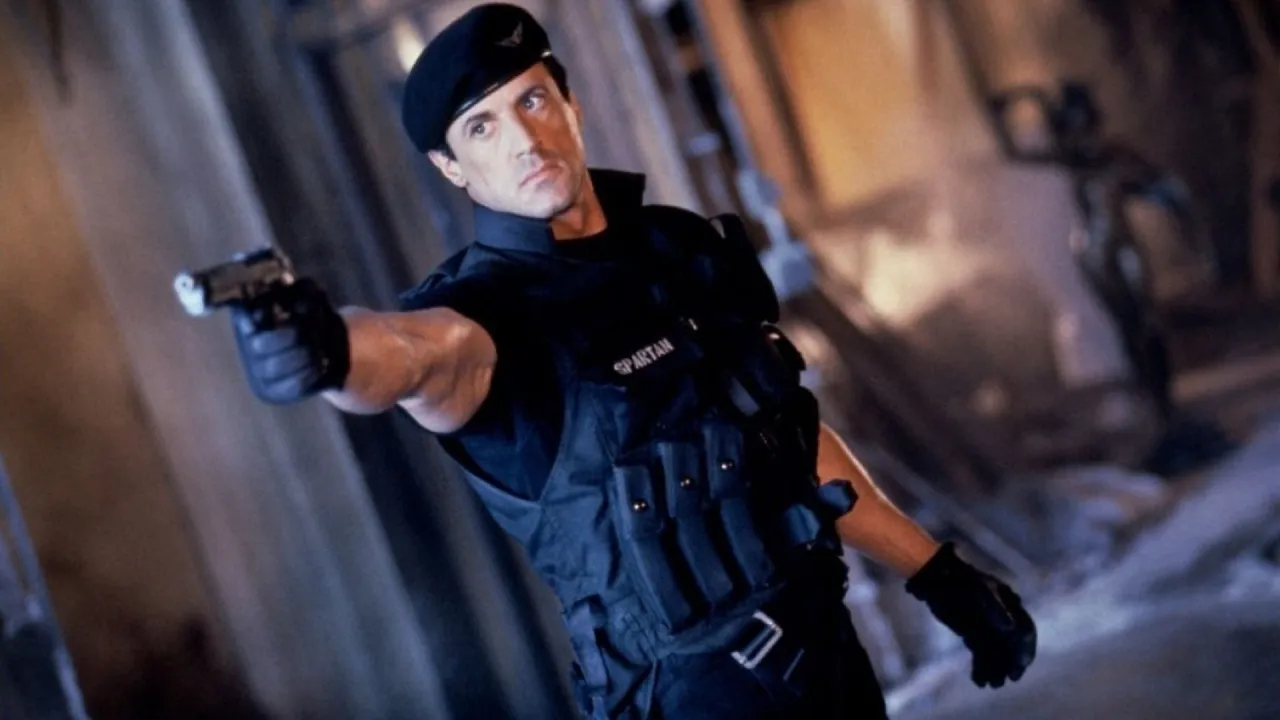 Backdrop artwork for Demolition Man