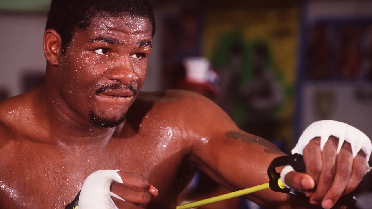Backdrop artwork for Riddick Bowe Boxing